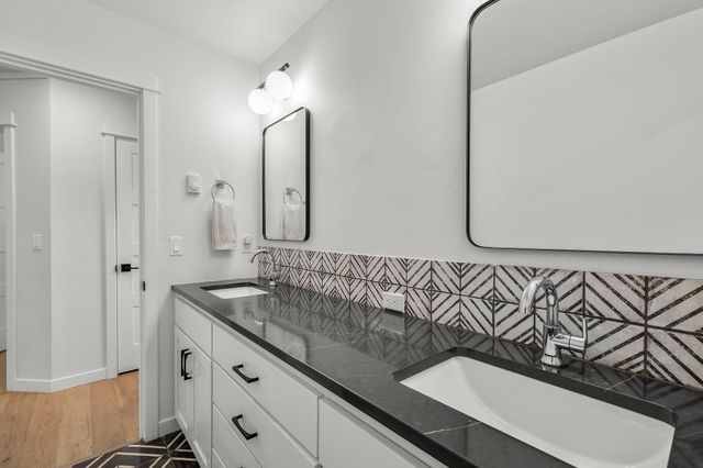 19056 NW Mount Shasta Drive, Bend, OR 97703