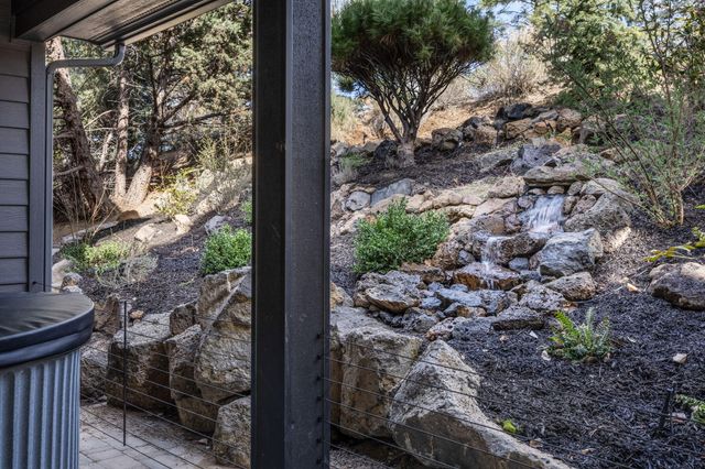 19056 NW Mount Shasta Drive, Bend, OR 97703