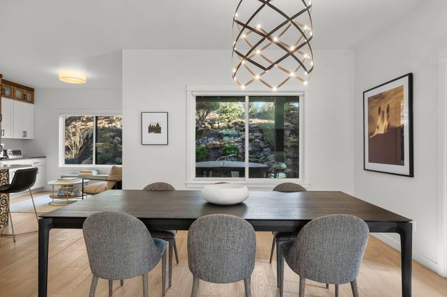 19056 NW Mount Shasta Drive, Bend, OR 97703