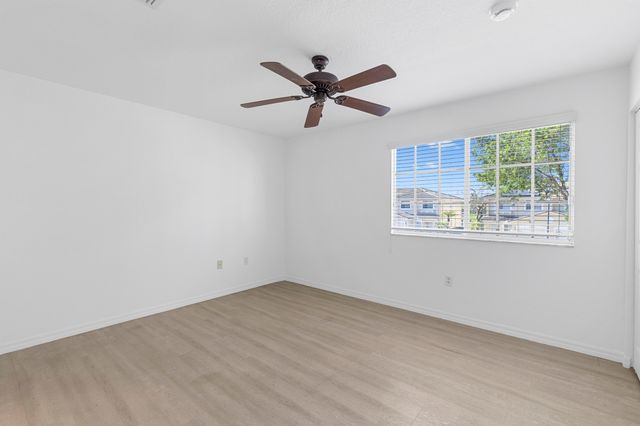 9107 Chambers Street 9107, Tamarac, FL 33321