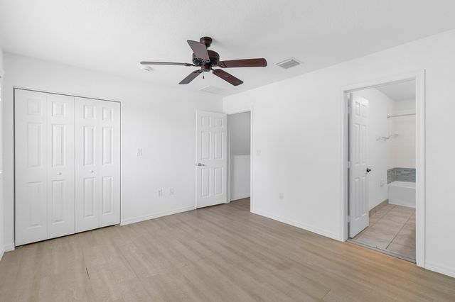 9107 Chambers Street 9107, Tamarac, FL 33321