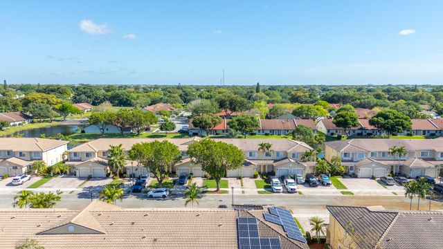 9107 Chambers Street 9107, Tamarac, FL 33321