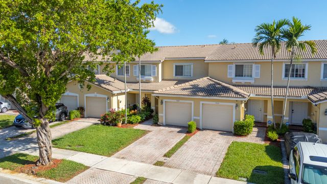 9107 Chambers Street 9107, Tamarac, FL 33321
