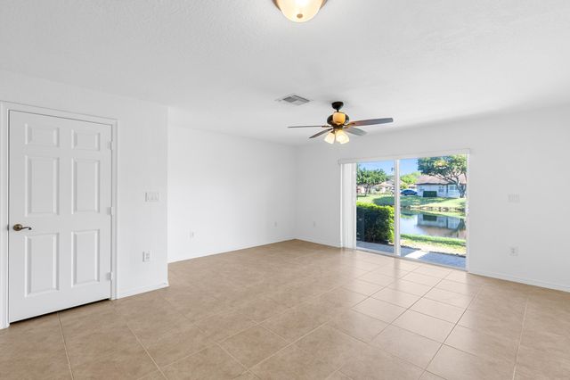 9107 Chambers Street 9107, Tamarac, FL 33321