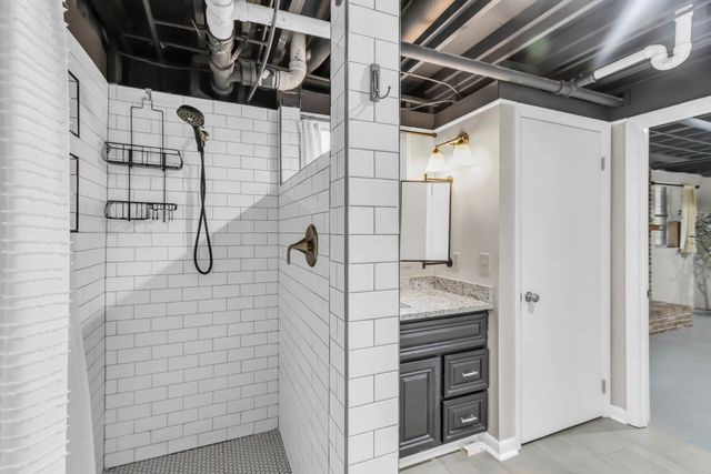 112 Chaparral Dr, Hendersonville, TN 37075