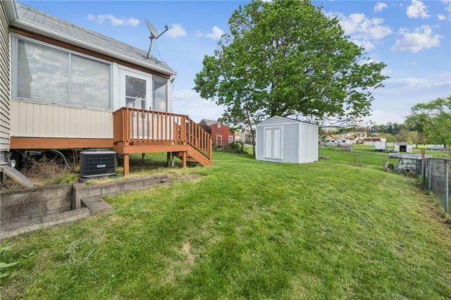 816 Steiner St, Baldwin Boro, PA 15227
