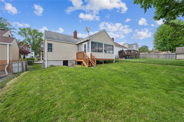 816 Steiner St, Baldwin Boro, PA 15227