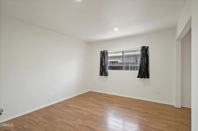 11351 Azahar Street, Ventura, CA 93004