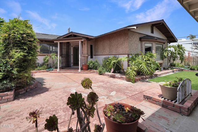 11351 Azahar Street, Ventura, CA 93004