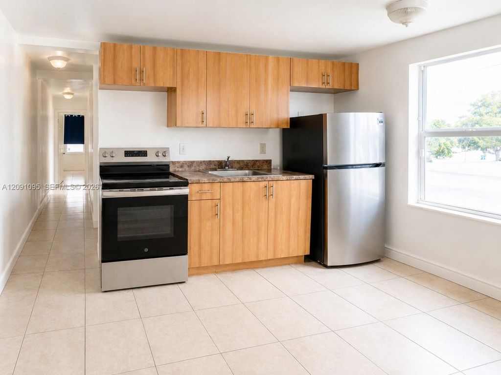 1186 NW 103rd Street 2, Miami, FL 33150