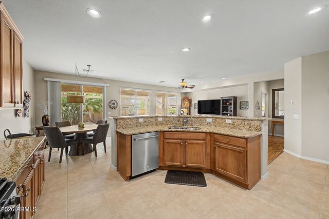 6709 W WILLOW Way, Florence, AZ 85132