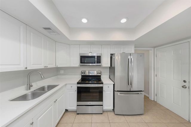 224 WHISPER LAKE ROAD, Palm Harbor, FL 34683