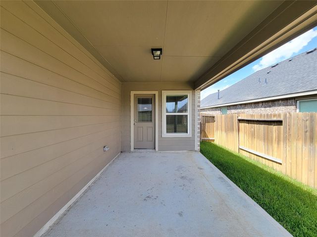 10037 Swift Fox Court, Magnolia, TX 77354