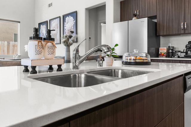 3432 W Good Avenue, Visalia, CA 93277