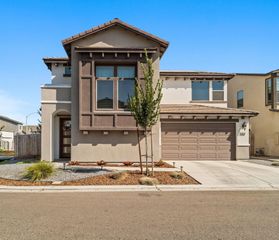 3432 W Good Avenue, Visalia, CA 93277