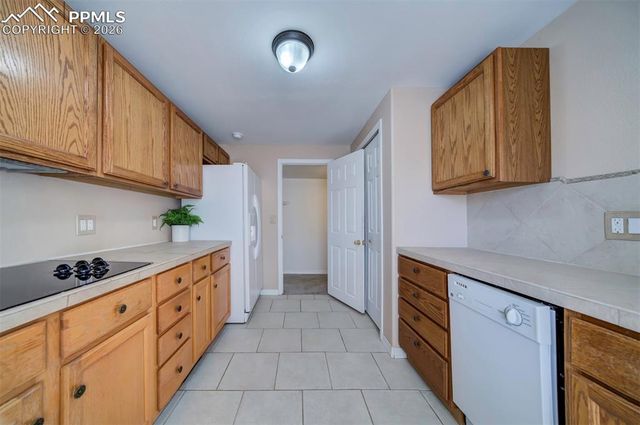 475 Millstream Terrace, Colorado Springs, CO 80905