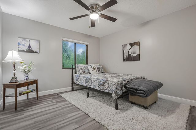 842 N Tamara Drive N, Gahanna, OH 43230