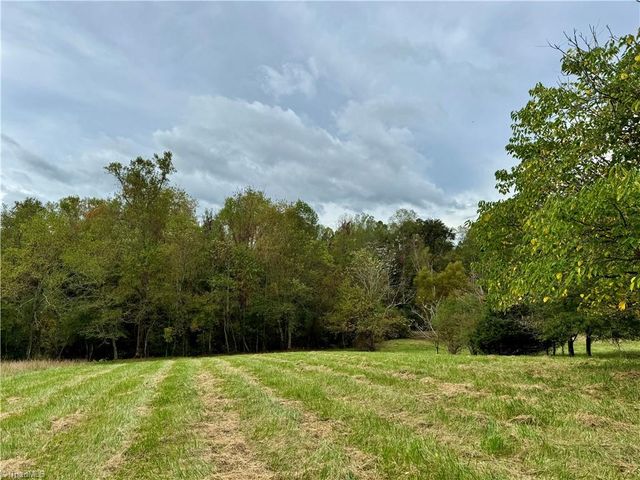 310 Jessup Grove Church Road, Pilot Mountain, NC 27041