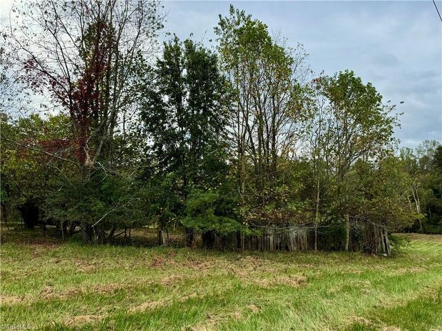 310 Jessup Grove Church Road, Pilot Mountain, NC 27041