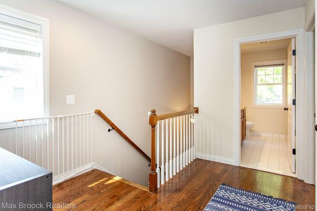 924 N Maple Avenue, Royal Oak, MI 48067