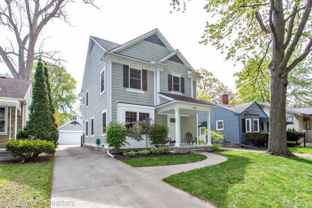 924 N Maple Avenue, Royal Oak, MI 48067