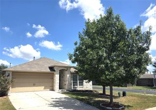 602 Mitchell DR, Hutto, TX 78634