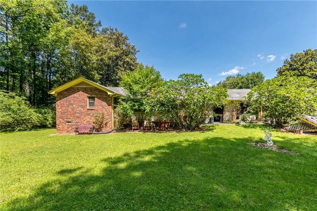 2218 Young Road, Stone Mountain, GA 30088