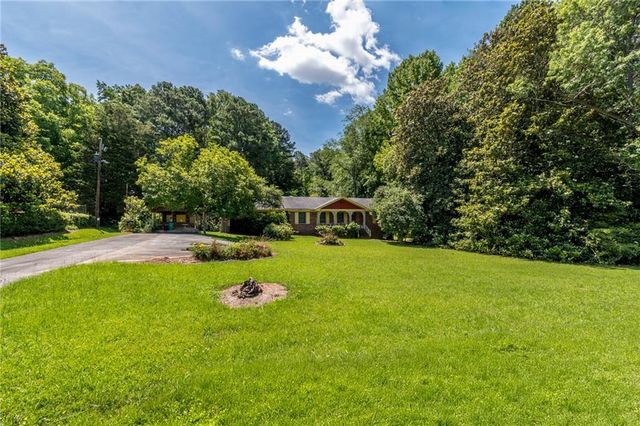 2218 Young Road, Stone Mountain, GA 30088
