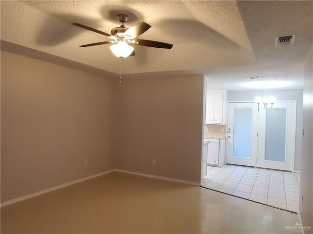 712 Nightingale Avenue C, Mcallen, TX 78504