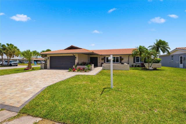 5016 DORY DRIVE, New Port Richey, FL 34652