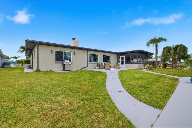 5016 DORY DRIVE, New Port Richey, FL 34652