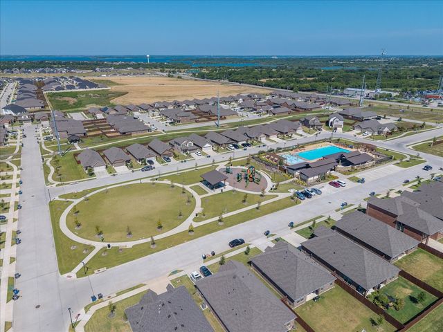 772 Soar Sky Way, Lavon, TX 75166