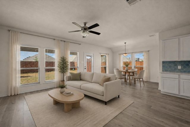 772 Soar Sky Way, Lavon, TX 75166