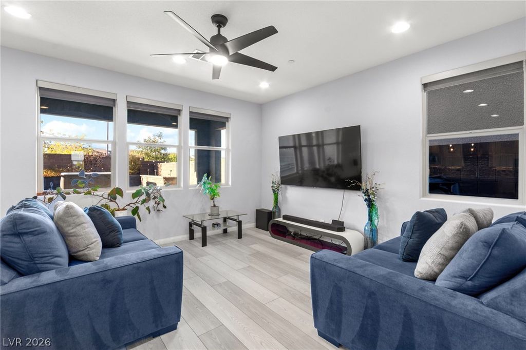 11548 Salt Creek Avenue, Las Vegas, NV 89138 — photo 3
