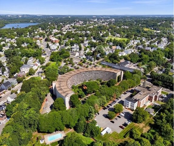 200 Swanton St 303, Winchester, MA 01890