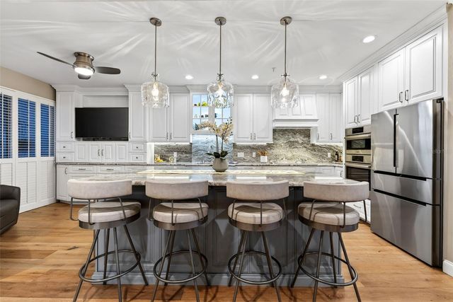 1280 DOLPHIN BAY WAY 503, Sarasota, FL 34242