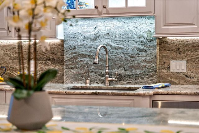 1280 DOLPHIN BAY WAY 503, Sarasota, FL 34242