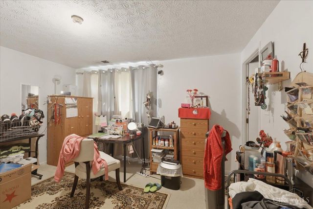 2435 Montana Avenue, Cincinnati, OH 45211