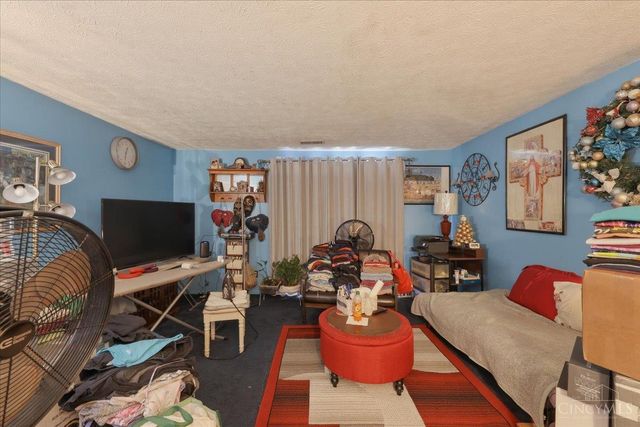 2435 Montana Avenue, Cincinnati, OH 45211