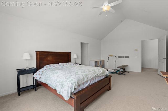 49681 S Glacier, Northville Township, MI 48168