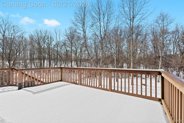 49681 S Glacier, Northville Township, MI 48168