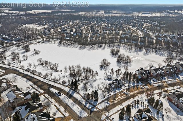 49681 S Glacier, Northville Township, MI 48168