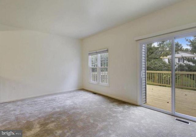 5732 LOFTHILL CT, Alexandria, VA 22303