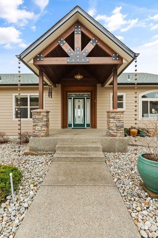 7009 N Lynden Ln, Otis Orchards, WA 99027 photo 3