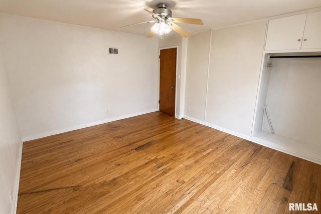 1011 E TRIPP Avenue, Peoria, IL 61603