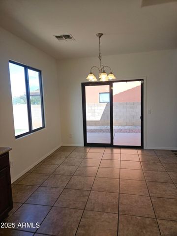 2141 VAN DEMAN Street, Sierra Vista, AZ 85635