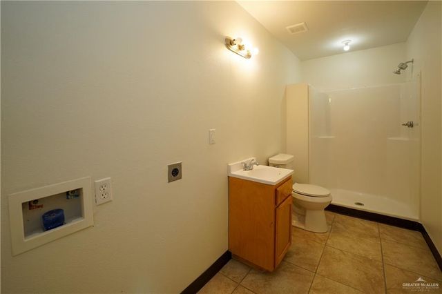 1309 Carlos Drive, Alamo, TX 78516