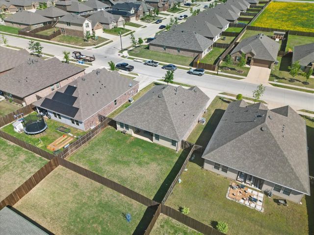 903 Saddle Club Way, Princeton, TX 75407
