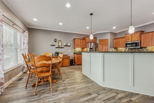 1215 NW Boulder Drive, Ankeny, IA 50023