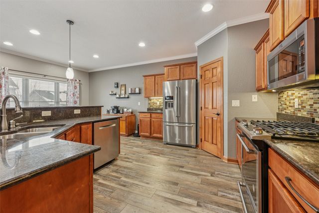 1215 NW Boulder Drive, Ankeny, IA 50023